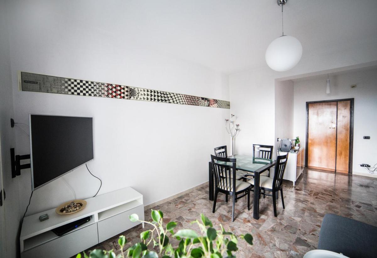B&B Pacifico เนเปิลส์ ภายนอก รูปภาพ